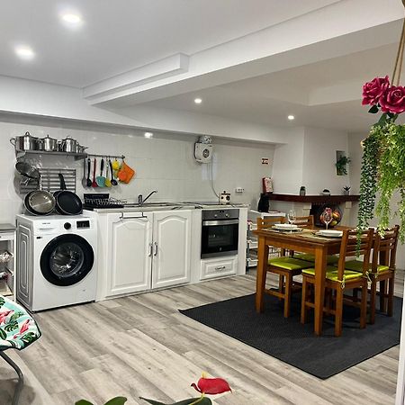 Casinha Res Do Chao Na Nazare Com Quintal E Barbecue Villa Eksteriør billede