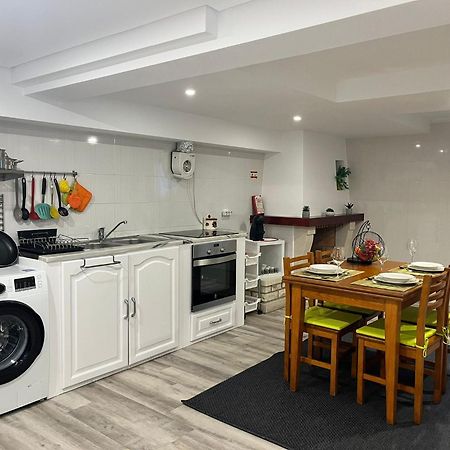 Casinha Res Do Chao Na Nazare Com Quintal E Barbecue Villa Eksteriør billede